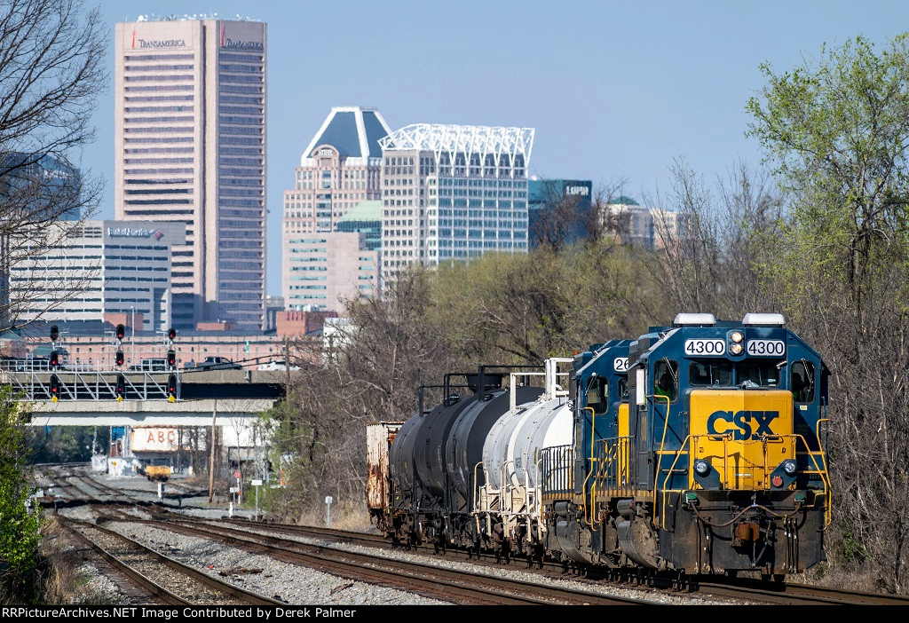 CSX 4300 - Y164 - 4/26/21